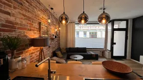 Design apartment store window very centrally located - Image 3