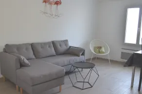 House 60 m from downtown - Image 4