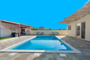 Marko's Vacation House - Image 1