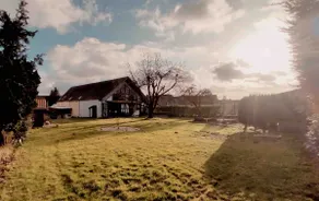 Dream barn with pool, fireplace and private spa - Image 2
