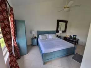 St James, Beautiful 2 bed apartment, 36 Lantana - Image 5