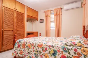 Bright airy apartment short walk from Crane Beach - Image 5