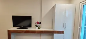 RESTEL LUXURY STUDIO FLAT - Image 2