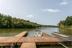 40-Acre Secluded Lakefront Nolin Lake Estate - Image 3