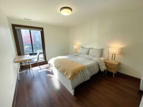 McCormick Entire 3 Bedroom w/ Free Parking | Loop - Image 4
