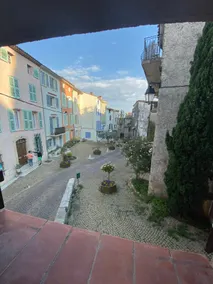 La Reinesse: Village duplex in Provence - Image 5