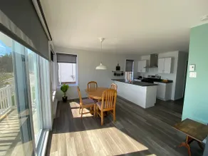 Accommodation with a splendid view of the Bay - Image 3