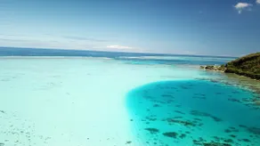 MOOREA BLUE VILLA, Beachfront Vacation Villa - Image 3