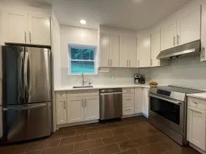 Modern Farmhouse 5 min to Belleayre | Wood Stove - Image 2