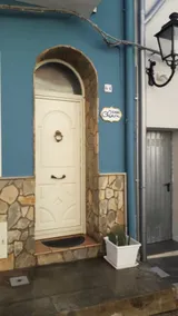 clear vacation home. A stone's throw from the sea - Image 3