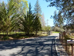 Mountain Dream Country Home - Image 2