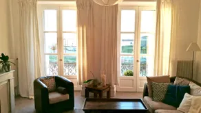 Charming 2-bedroom apartment with citadel and port of Blaye view - Image 5