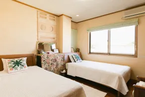 Located in central Okinawa, with convenient access to highways, shops, and restaurants! - Image 4