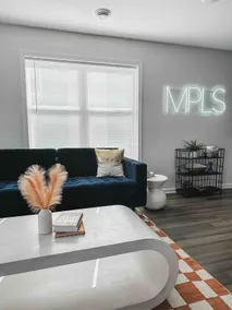 Retro Urban Retreat + Rooftop Deck | MPLS - Image 4