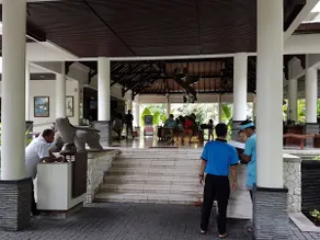 Luxury Residence 2 with hotel resort facilities - Image 4