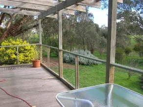 Secluded and Self-contained retro farmhouse. - Image 3