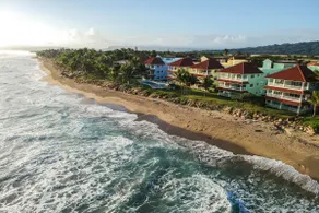 Gorgeous 2 bed 2 bath beachfront condo in Cabarete - Image 3