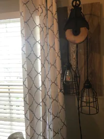 Antique Decor, New Samsung, & 3 Smart Tvs - Image 3