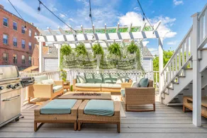 Bright 4BR Home | 2 Kitchens | Walk to Seaport - Image 5