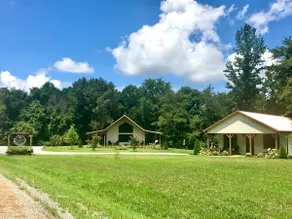 River Run Cottage at Horseshoe Bend Farm - Image 5