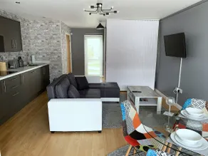 Toothbrush Apartments - Central Ipswich - Nr Train Station - Image 3