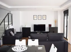 Magnificent house with private pool in Granada - Image 3