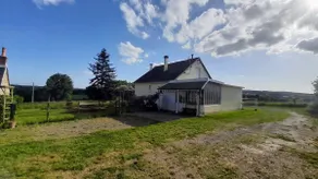 Cozy cottage, views of castle and grove - Image 4