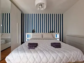 Lovely apartment in small courtyard in Rho - Image 2