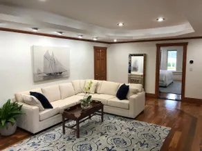 Waterfront Apartment! - Image 2