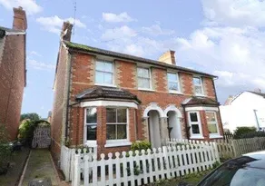 Large Bright and lovely house - Image 2