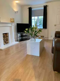 Beautiful 2 bedroom mews holiday home in Sandbach - Image 4