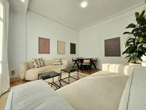 Views, terrace, jacuzzi and 40% off at p2lhomes - Image 3