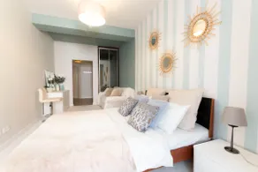 Luxurious Spacious Apartment, Rynek, Parking - Image 4