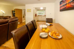 Quarry Bank - Three Bedroom House, Sleeps 6 - Image 5