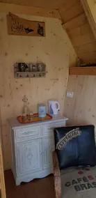 Unusual Chalet/ Bed & Breakfast - Image 3