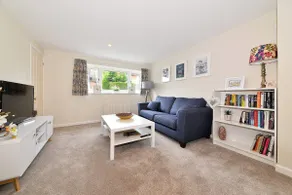 Quaint Victorian Coach House in village location - Image 5