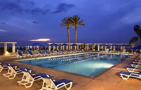 Grand Pacific Palisades Resort - Image 2