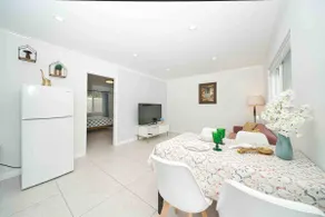 Private 1B1B Apartment Unit-rosemead-LA - Image 5