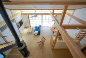 Shiokamiki Village Free parking is provided, and the entire building is rented out Dirt floor living room with wood stove - Image 4
