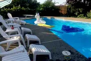 Stylish Studio Apartment, Pool, 40 min to Sequoias - Image 4