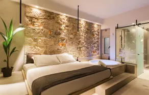 Romantic getaway right next to Acropolis! - Image 2
