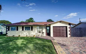 A Treasure In Boynton Beach - Image 3