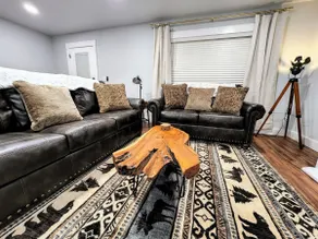 Luxury home Comfy 3 bed S. Anch 12 minutes>Airport - Image 4