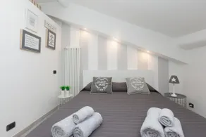 Just Urban Stays - Impressive 1BR Penthouse in City Center - Metro M2 M4 - Image 2