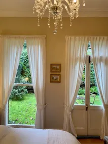 French Garden King Suite - Image 2