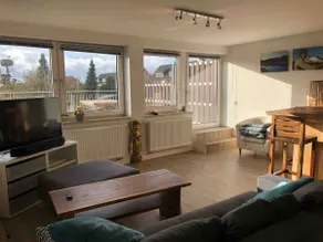 Apartment by the village pond - Image 3