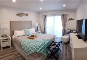 Beautiful & Cozy 2 BR/2 BA Condo - Image 2