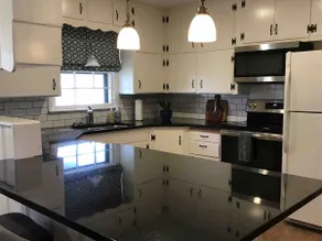 Mid Century meets Farmhouse in Paramount - Image 4