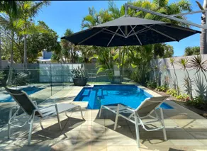 The Palm - Beachside Home with Heated Pool, Cinema & Games Room - Image 3