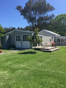 Beautiful Rural Cottage or “Bowral by the Sea” - Image 4